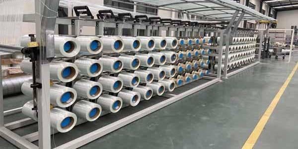 cfrt熱(rè)塑性單向(xiang)帶預浸帶(dai)材料制品(pǐn)加工成型(xíng)技術